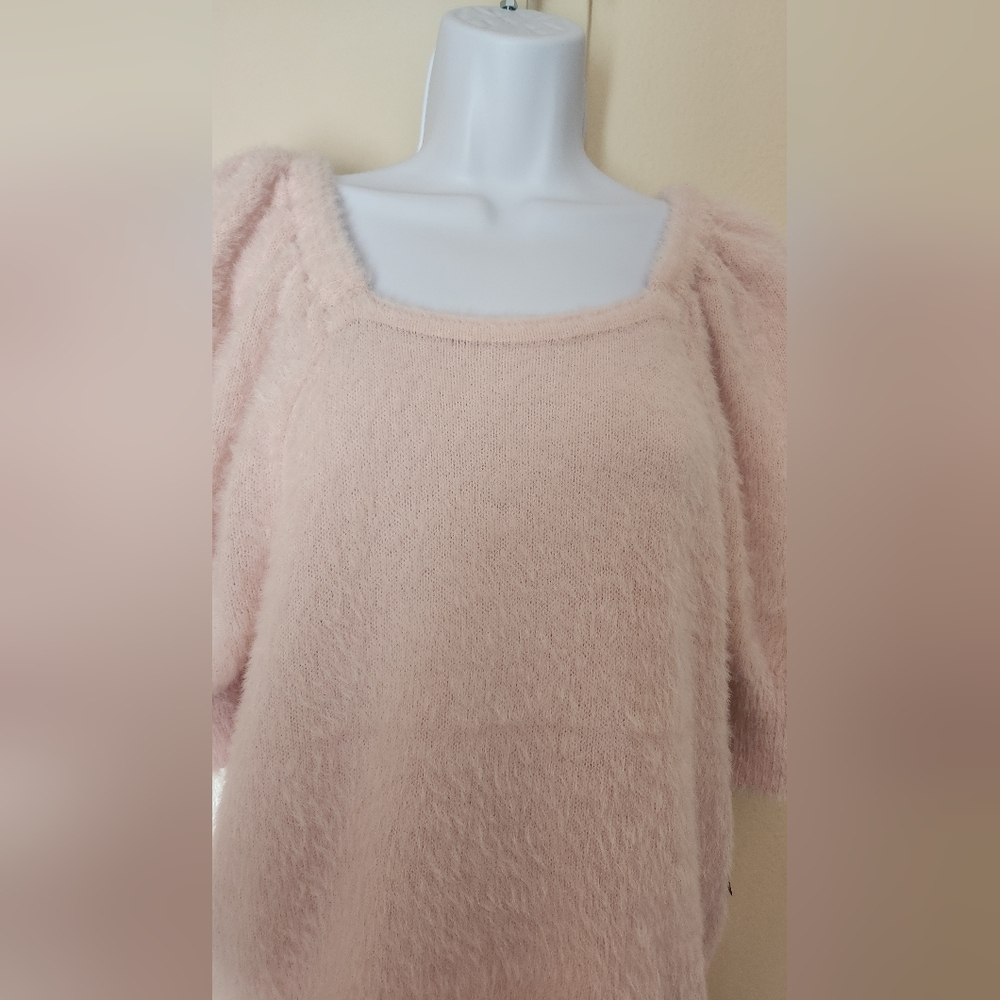 Love Scarlett pink fluffy top - Picture 2 of 10